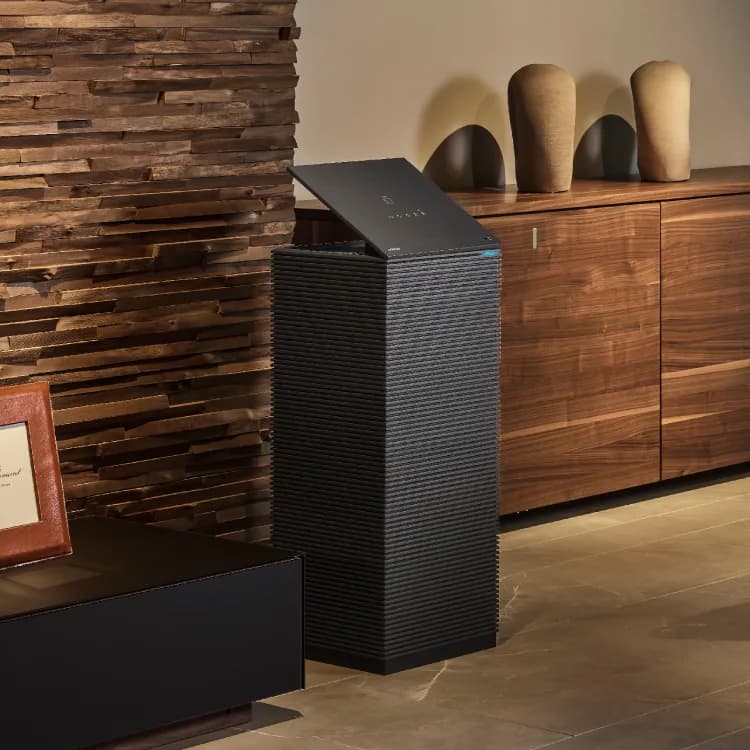 Coway Noble 2 air purifier — detail 1