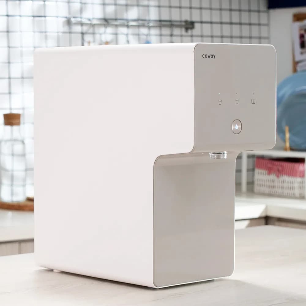 Coway Cinnamon water purifier — detail 1